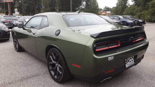 2022 Dodge Challenger gt
