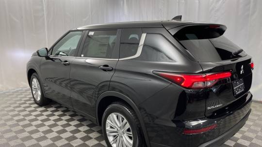 2024 Mitsubishi Outlander
