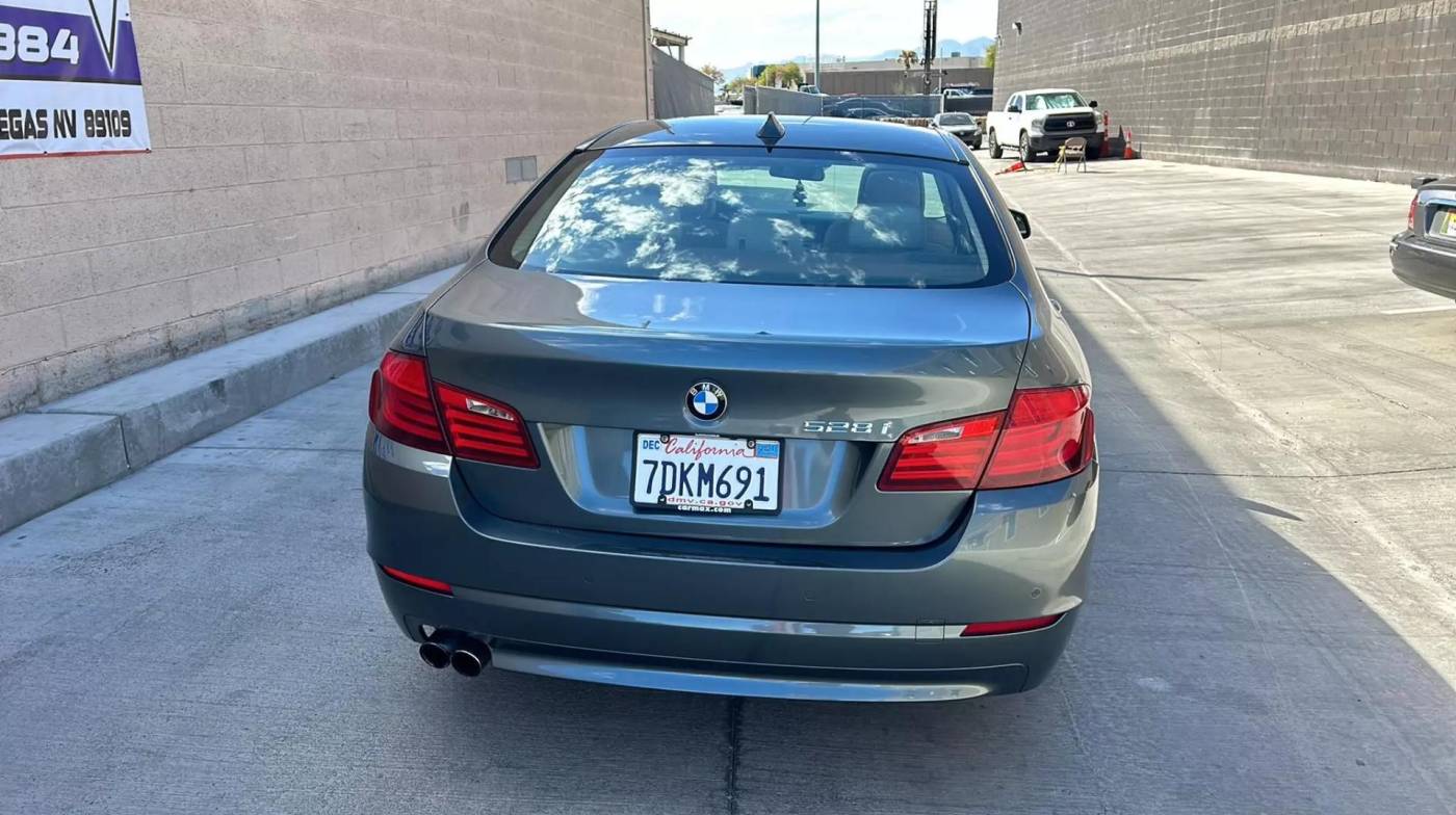 2012 bmw 5 series 528i xdrive