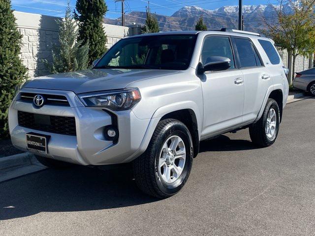 2023 toyota 4runner sr5