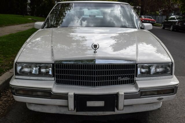 1991 cadillac seville in excellent condition, red interior, digital dash