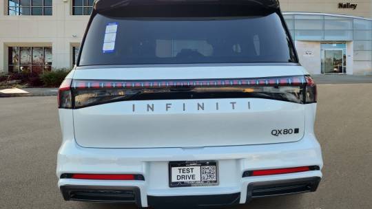 2025 Infiniti QX80 autograph