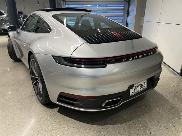 2020 porsche 911 carrera