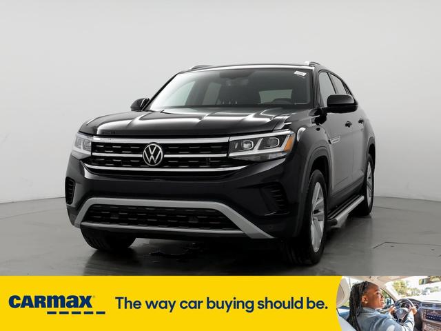2022 volkswagen atlas cross sport se w/tech