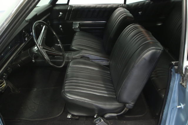 gorgeous paint & interior, 327 v8, auto, ps, pb, cold r134 ac, super nice '68!!