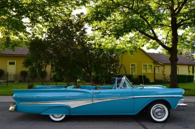 stunning restored very rare 1958 ford fairlane skyliner retractable 352 v8 nice!
