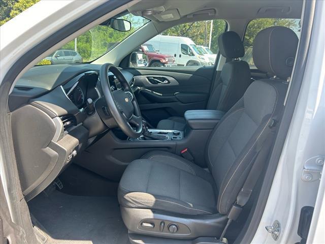 2021 chevrolet traverse ls