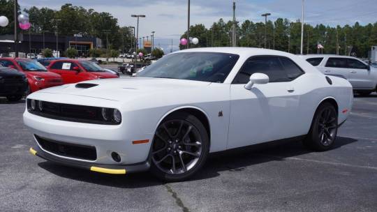 new 2023 dodge challenger r/t scat pack rwd