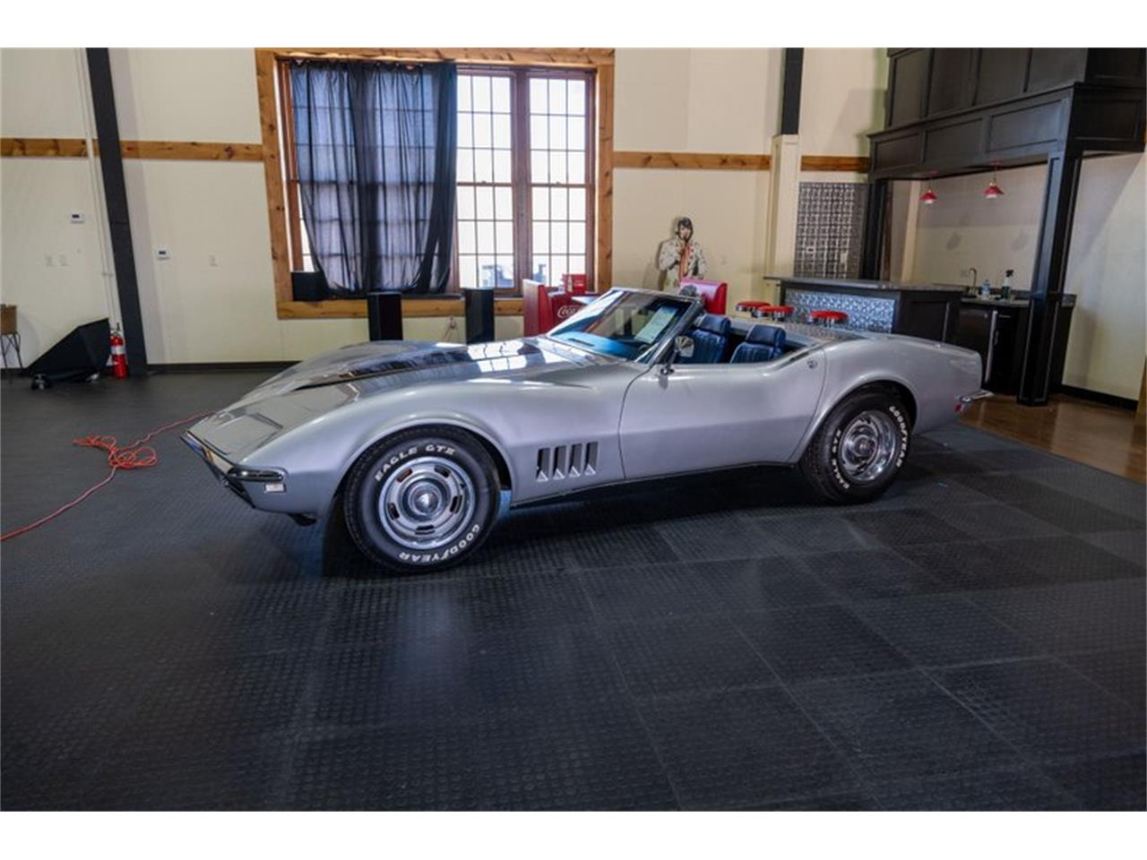 1968 chevrolet corvette