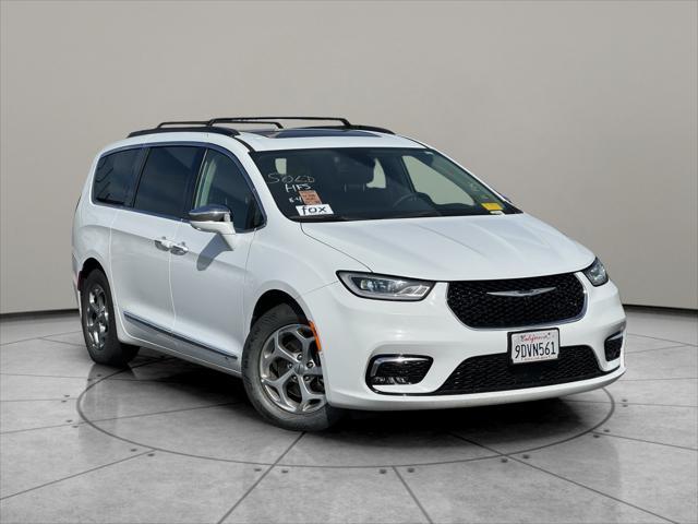 2022 chrysler pacifica limited