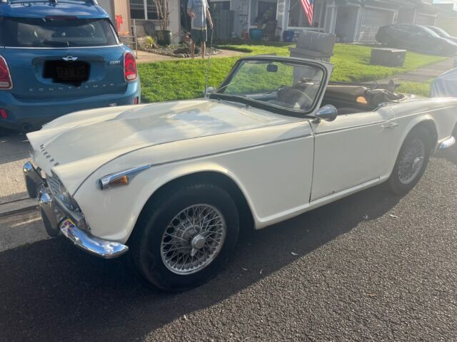 1966 triumph tr4 white rwd manual