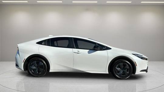 2024 Toyota Prius