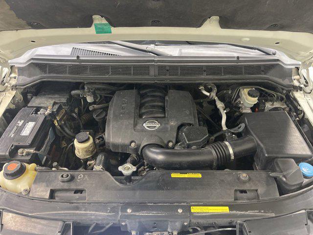 2004 nissan pathfinder le