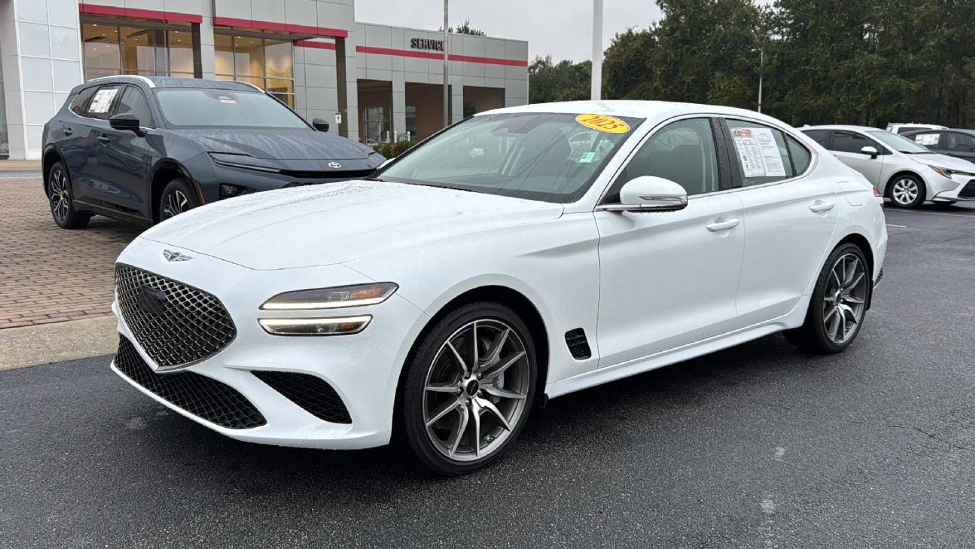 2025 genesis g70 2.5t standard
