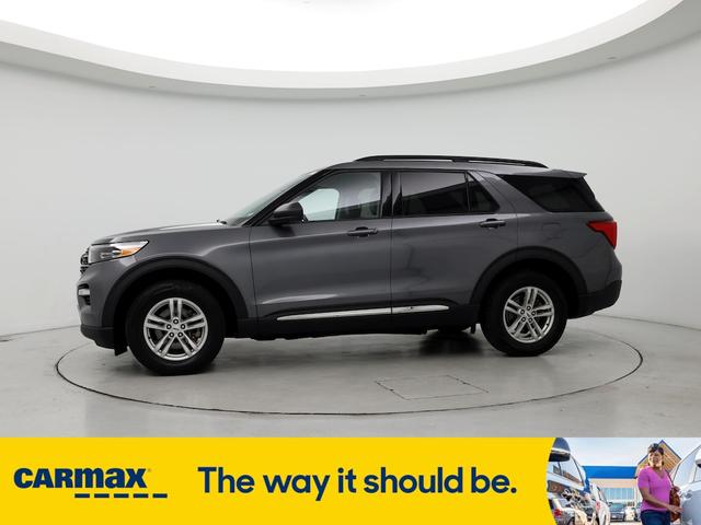 2021 ford explorer xlt