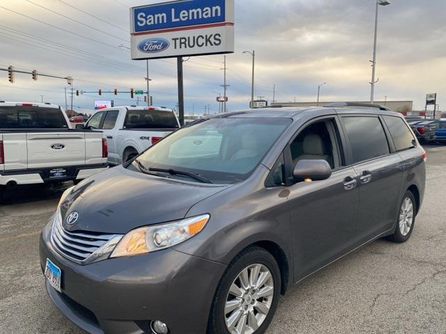 2012 toyota sienna xle