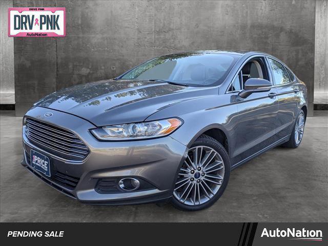 2013 ford fusion se