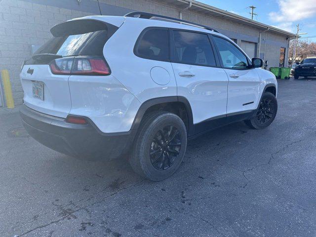 2023 jeep cherokee altitude