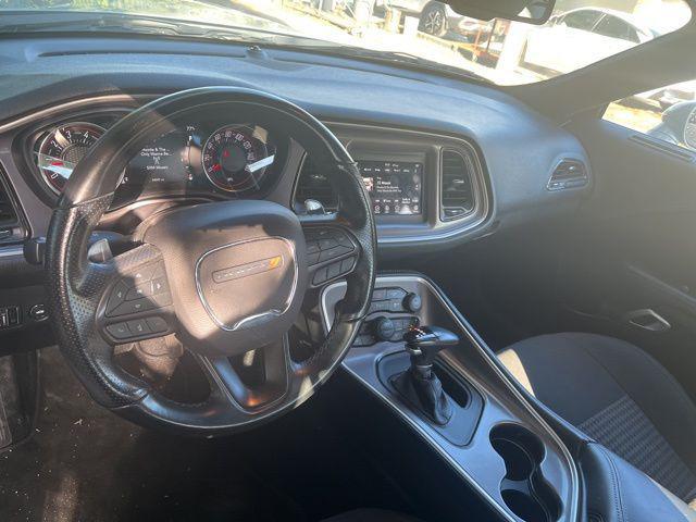 2022 dodge challenger gt