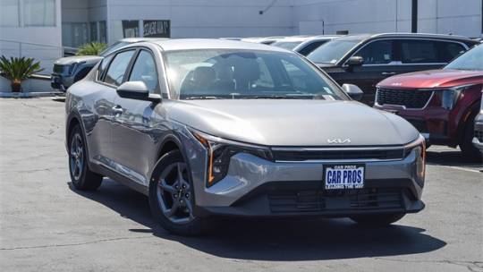 2025 Kia K4