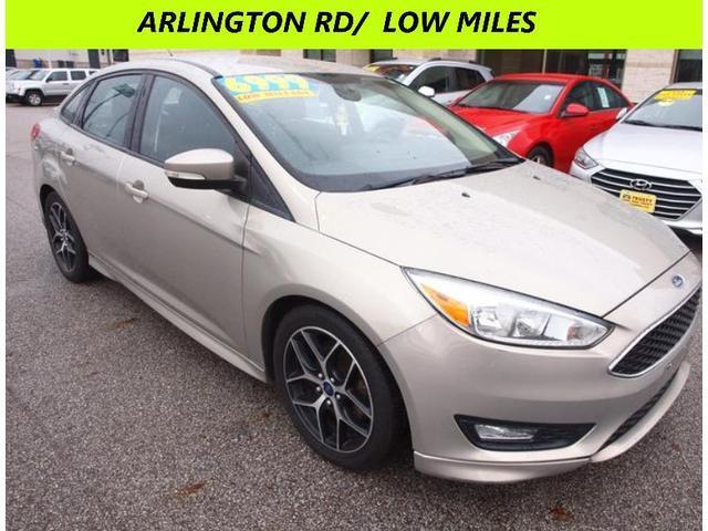2015 ford focus se