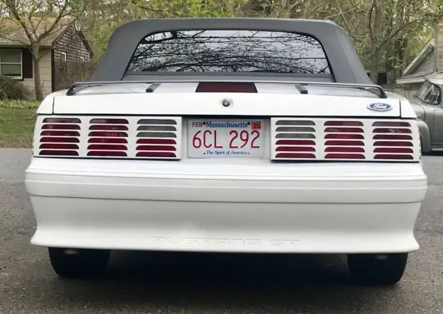 1992 ford mustang gt convertible - new interior - no reserve - $7k in receipts