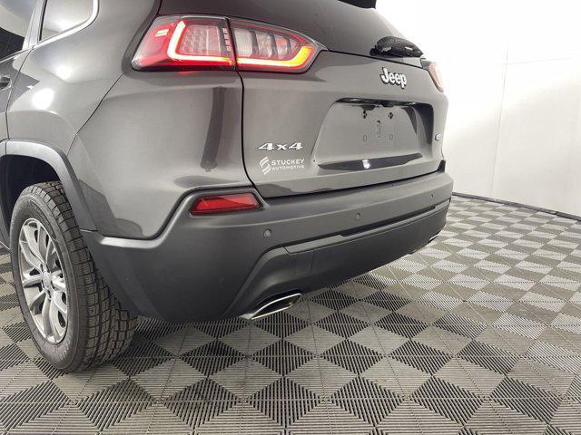 2021 jeep cherokee latitude lux