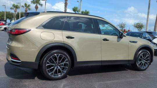 2025 Mazda CX-70