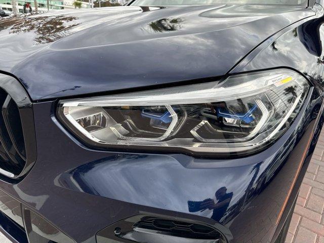 2022 bmw x5 m50i