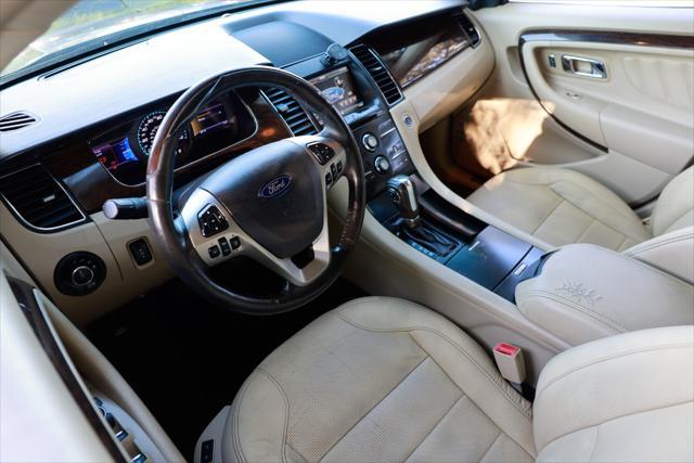 2014 ford taurus limited