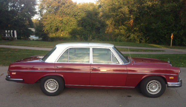 1972 mercedes benz 280se 4.5 sedan two tone color combination red w/ papyrus