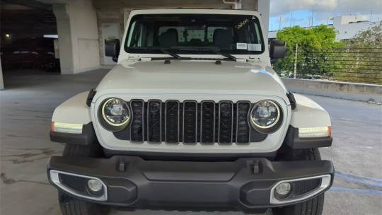 2024 Jeep Gladiator