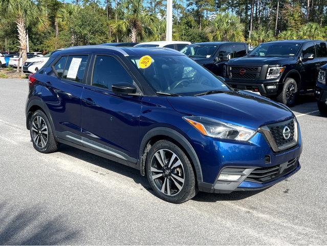 2020 nissan kicks sr