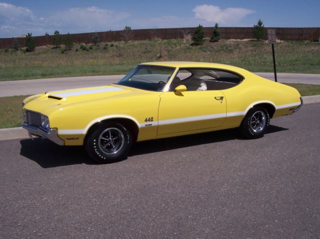 1970 oldsmobile 442 holiday coupe w-30