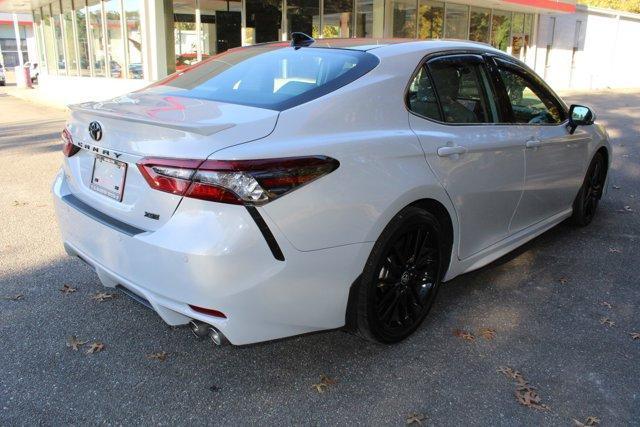 2022 toyota camry xse v6