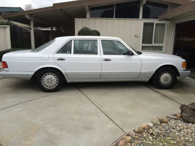 1989 mercedes-benz 300sel base sedan 4-door 3.0l
