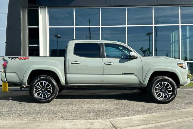 2023 toyota tacoma trd sport