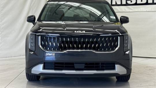 2025 Kia Carnival