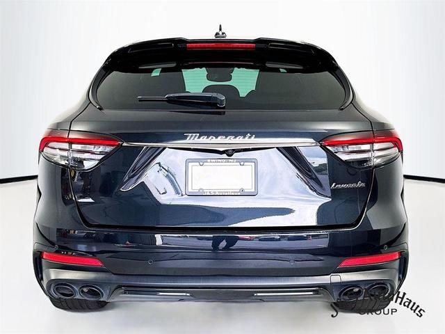 2022 maserati levante modena s