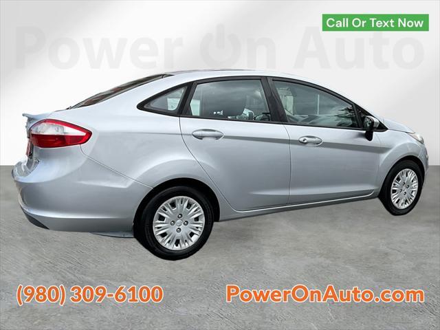 2014 ford fiesta s