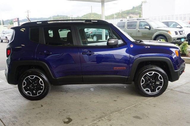 certified 2017 jeep renegade 4wd trailhawk roseburg, or 97470 for sale in roseburg, oregon