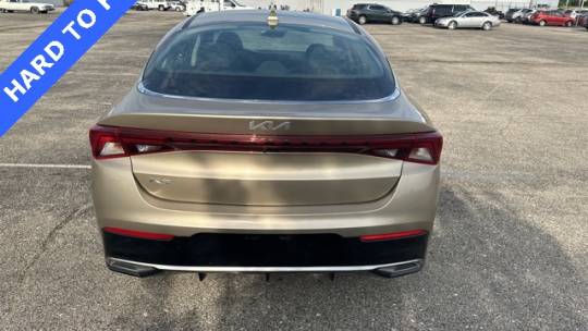 2022 kia k5 lxs