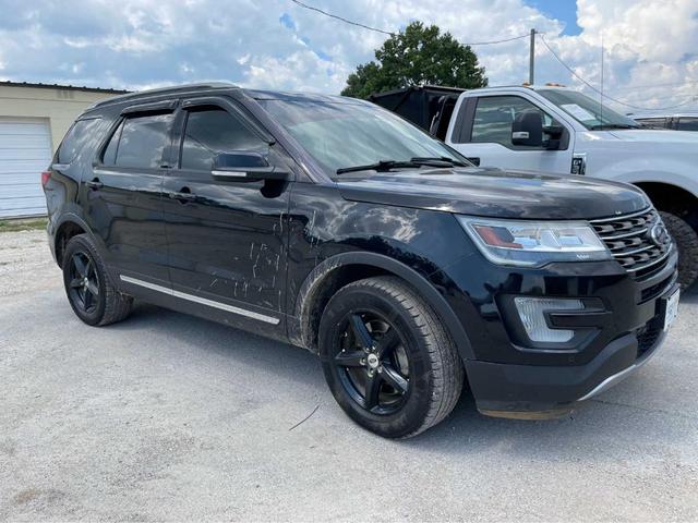 2016 ford explorer xlt