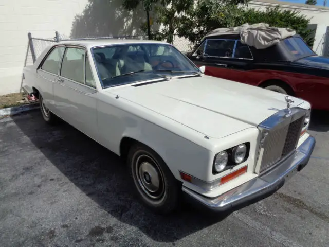 hard to fine rolls royce camargue 511 ever made low miles garaged 954-633-8901