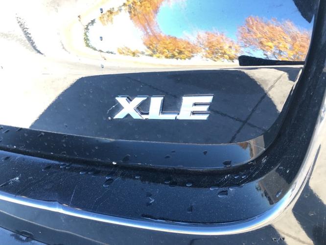 used 2016 toyota highlander xle v6 phoenix, az 85015 for sale in phoenix, arizona