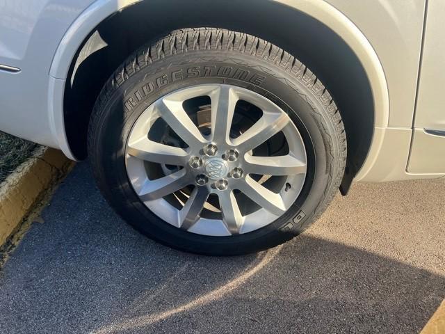 2016 buick enclave premium