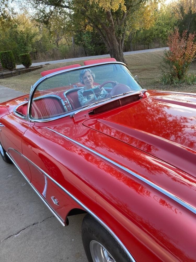 1962 chevrolet corvette convertible