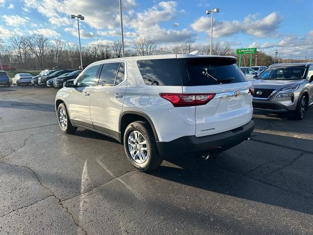 2018 chevrolet traverse ls