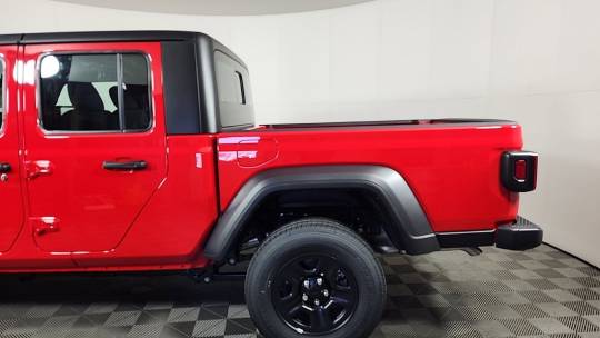2024 Jeep Gladiator