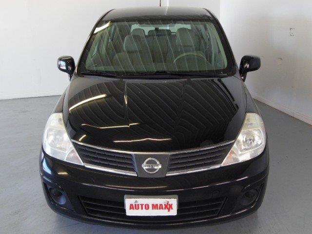 2007 nissan versa 1.8 s 1.8 s 4dr hatchback (1.8l i4 6m for sale in dover, delaware